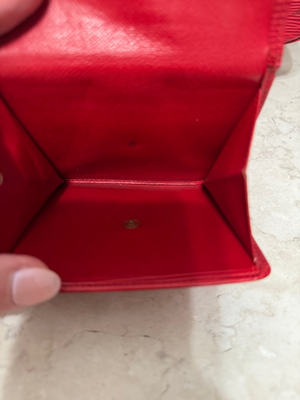 Louis Vuitton Red Epi Leather St Cloud Crossbody with Matching Wallet SET - Picture 11 of 13